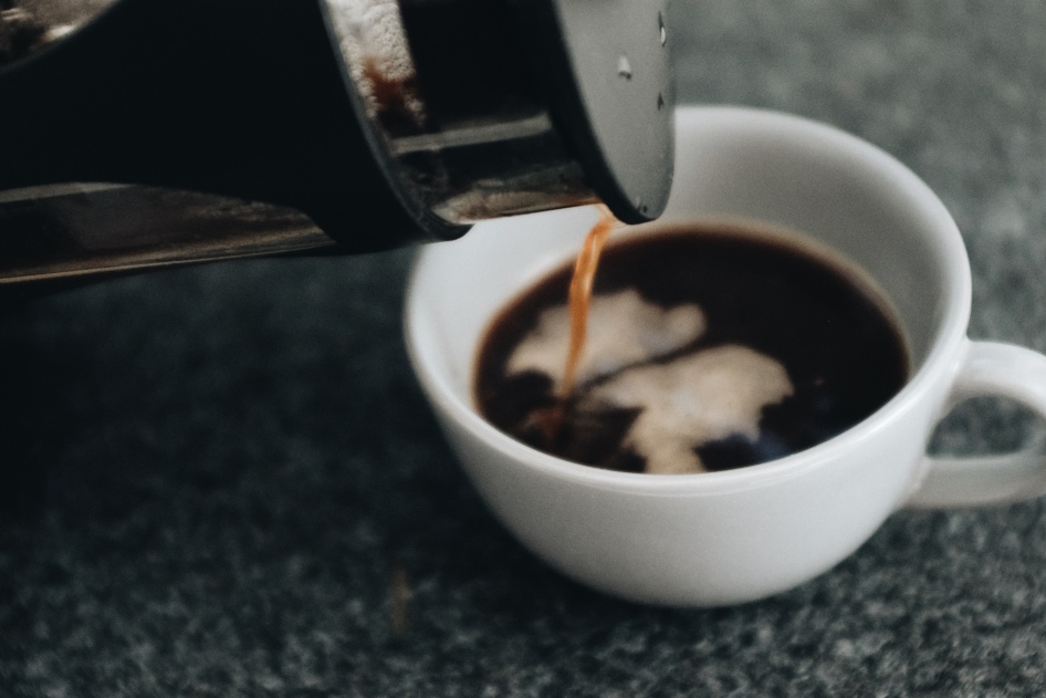 O café faz mal para o intestino?