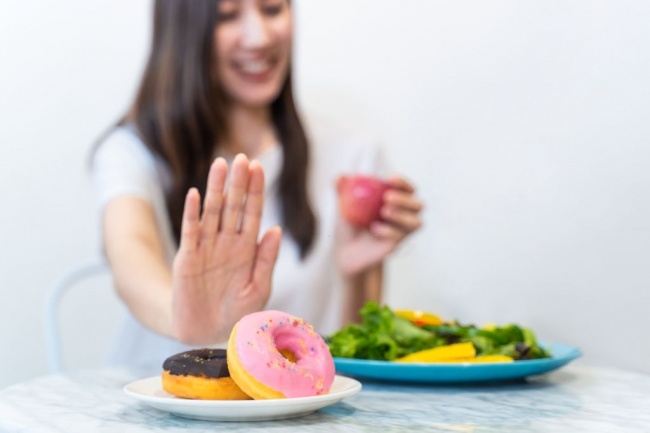 7 alimentos que devem ser evitados por quem sofre de gastrite